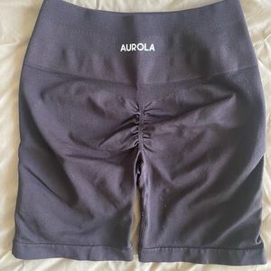 AUROLA scrunch butt bike shorts